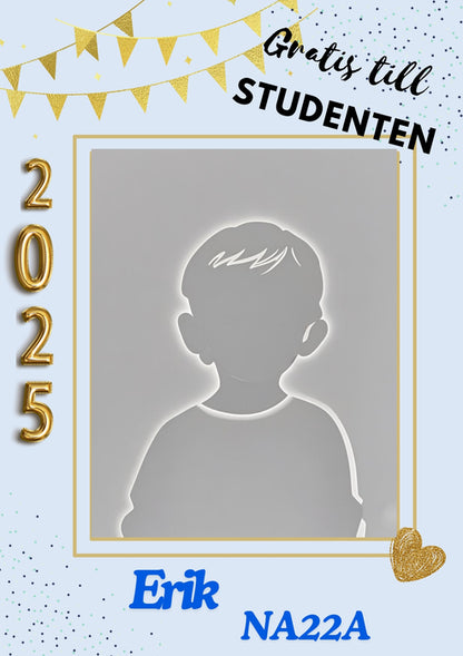 Studentskylt med namn, klass och årtal